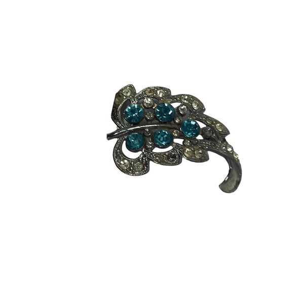 Vintage Womens Blue Flower Rhinestone Brooch Pin Silver Plated One Stone Is Miss - Picture 2 of 5
